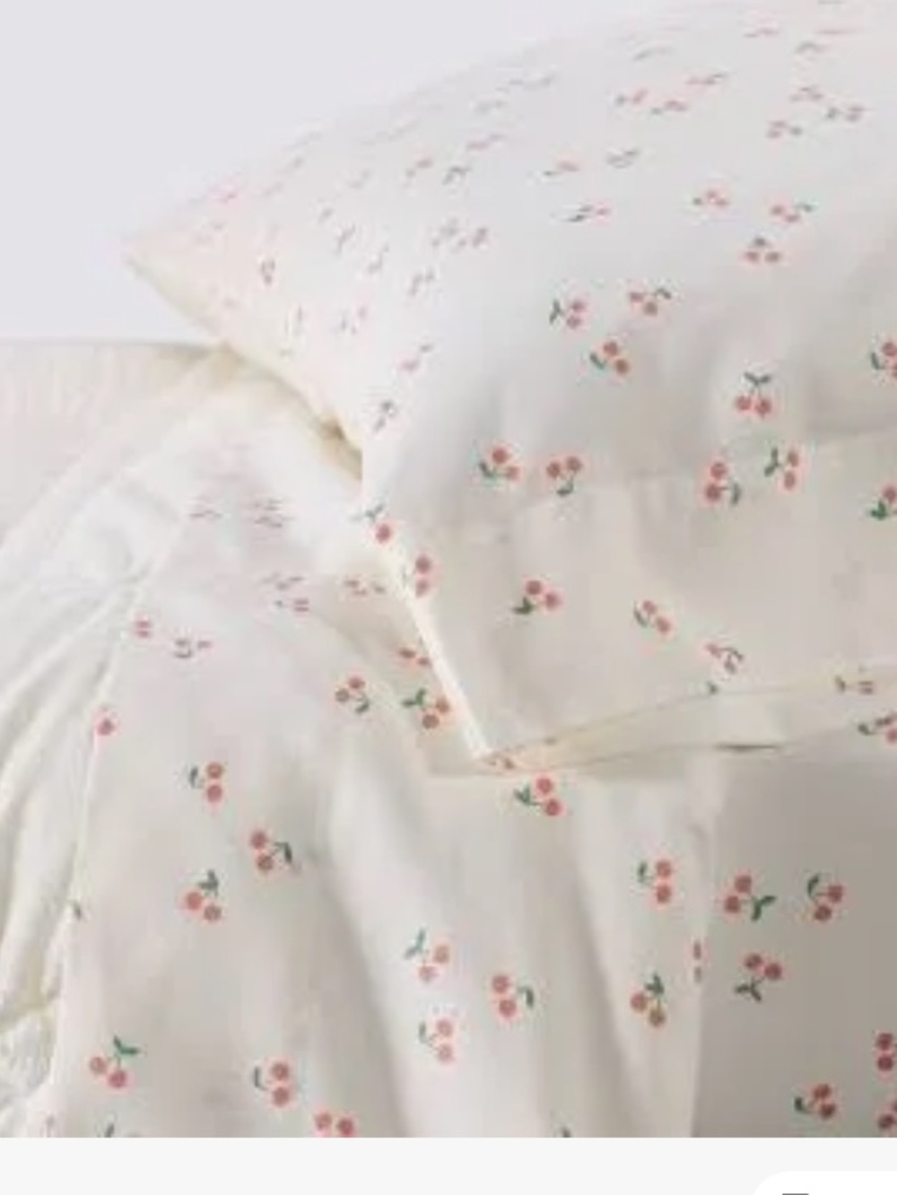 cloud island Toddler Bedding Set in White and Cream with Soft Pink Accents - Picture 2 of 10